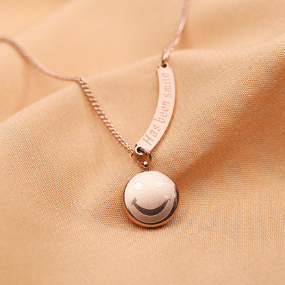 Nousa | Geometrische smiley ketting
